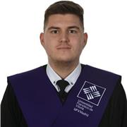 Soy un profesor que le gusta ayudar a los alumnos para que entiendan y se diviertan con la materia